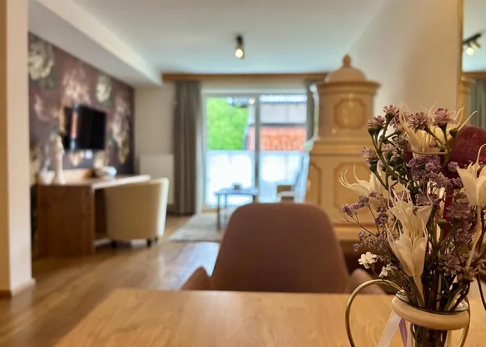 Alphaus Aparthotel