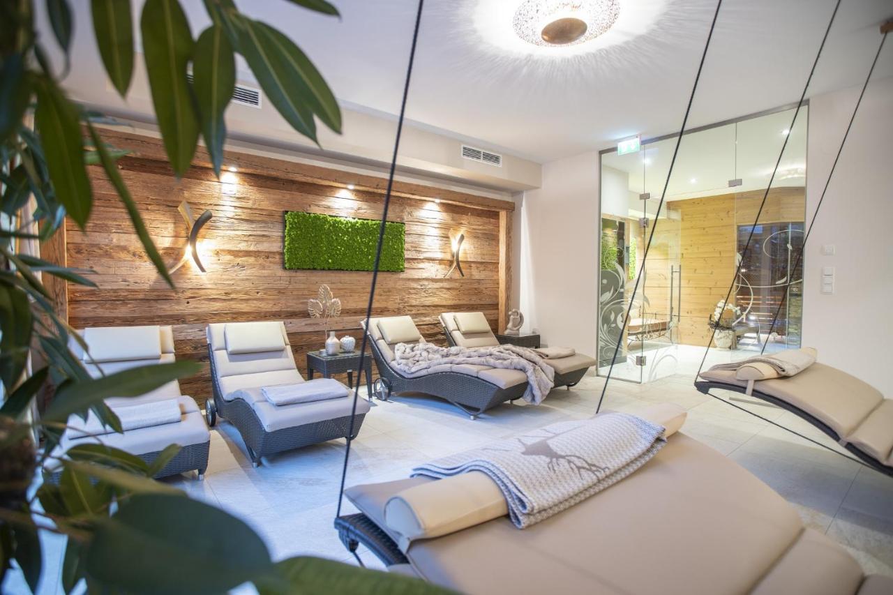 Alphaus Aparthotel