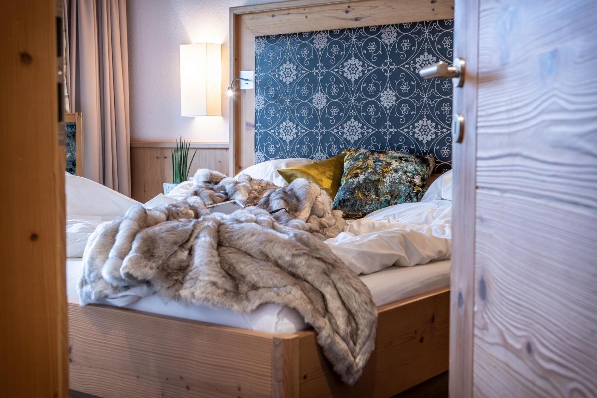 Apartment Alphaus Aparthotel 4*